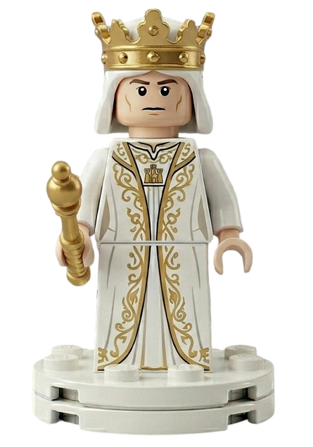 CHEZZIES king in white ornamental armour